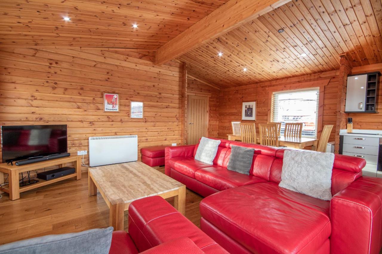 Aviemore Lodges Exterior foto